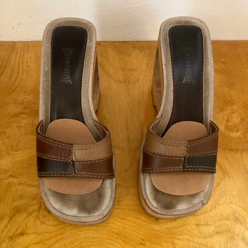 Brown Leather Platform Sandals - Picture 5 of 5